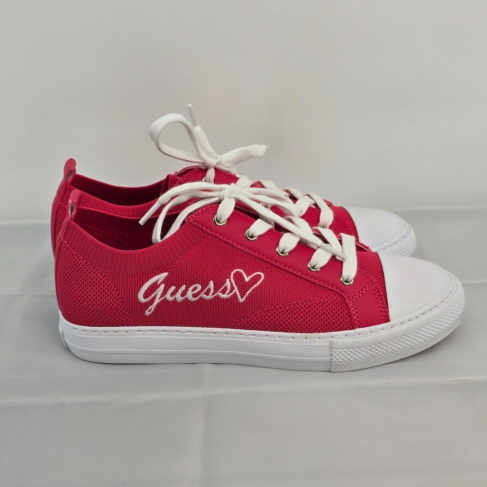 Guess Women's Pink Knit  Laidie Low Top Sneakers Shoes Size‎ 7M NWOB
